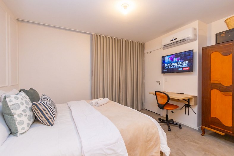 Apartamento com Cama de Casal e Soleito - ALL1401