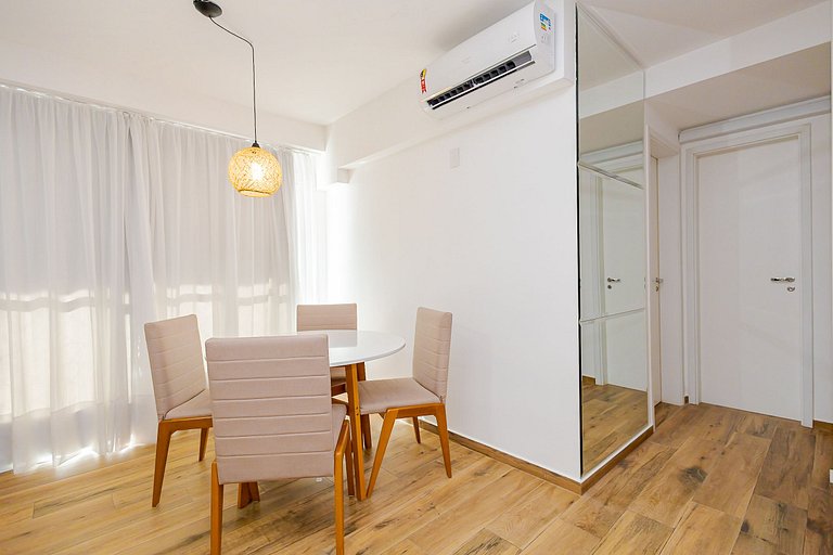 Apartamento Com Vaga e 2 Quartos - HUB2102A