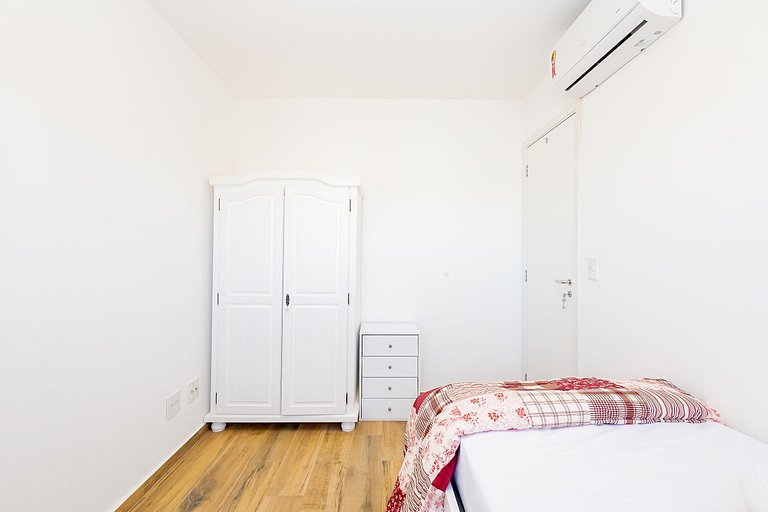 Apartamento Com Vaga e 2 Quartos - HUB2102A