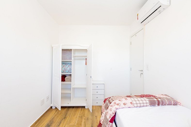 Apartamento Com Vaga e 2 Quartos - HUB2102A