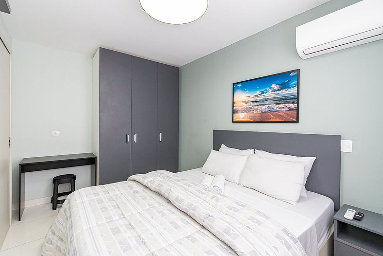 Apartamento de 1 Quarto Com Vaga - CLA0018