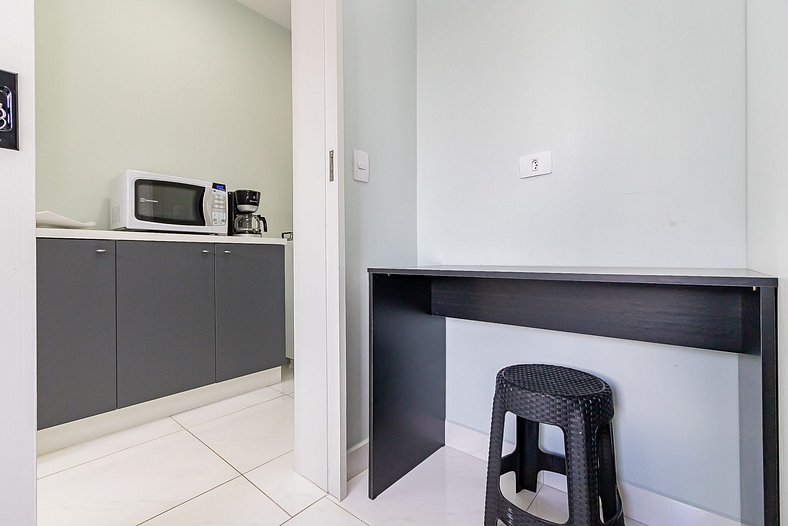 Apartamento de 1 Quarto Com Vaga - CLA0018