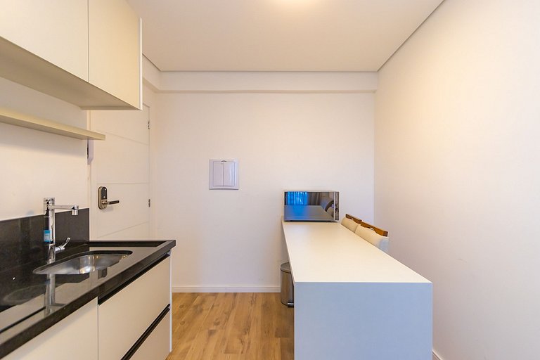 Apartamento de 1 Quarto Com Vaga - FAI0902