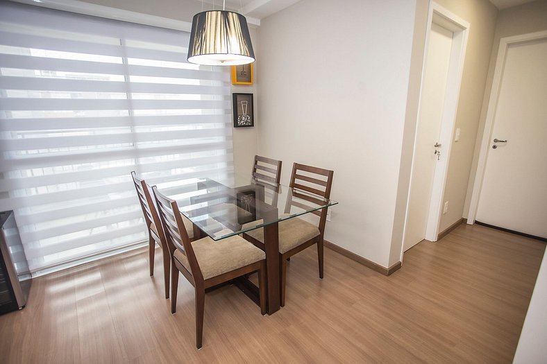 Apartamento de 2 Quartos Com Vaga - HUB1006A