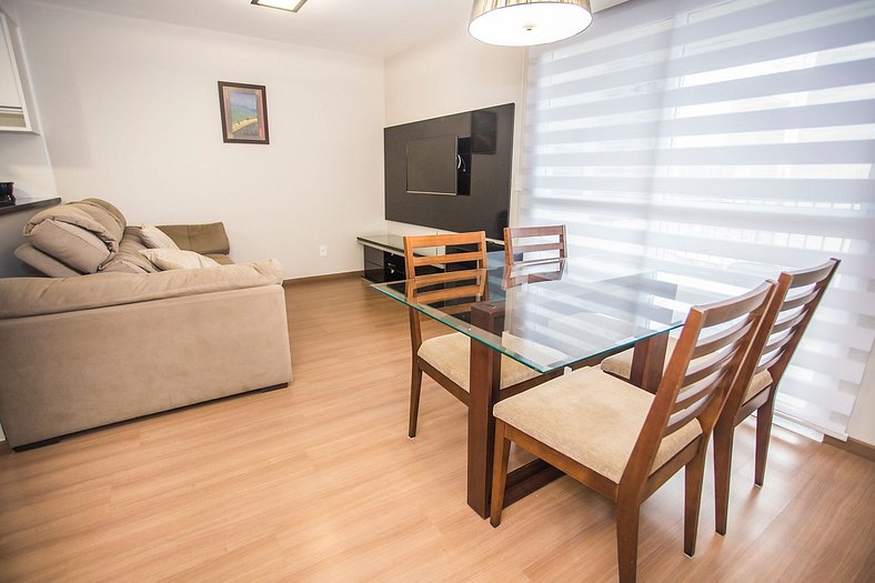 Apartamento de 2 Quartos Com Vaga - HUB1006A