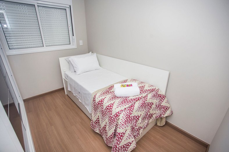 Apartamento de 2 Quartos Com Vaga - HUB1006A