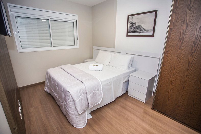 Apartamento de 2 Quartos Com Vaga - HUB1006A