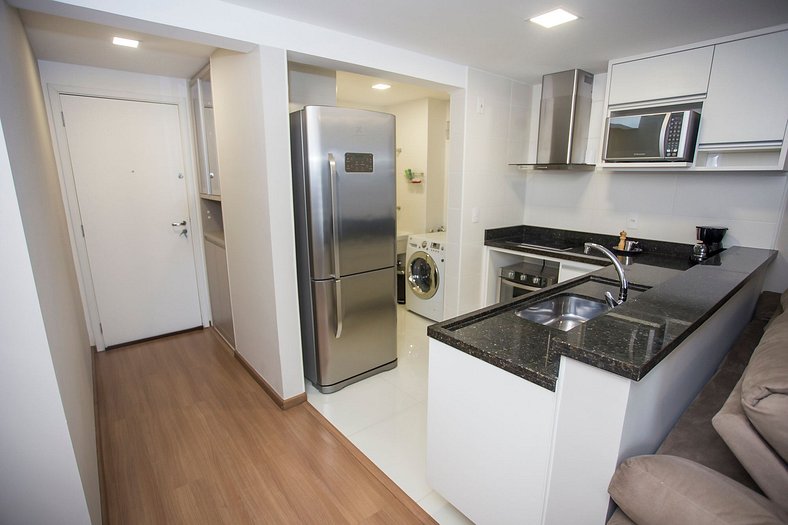 Apartamento de 2 Quartos Com Vaga - HUB1006A