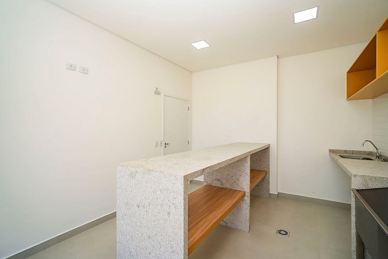 Apartamento de 2 Quartos com Vaga - IBI0807