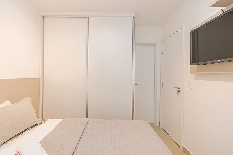 Apto de 1 Quarto com Sofá-Cama na Sala - LHP1004